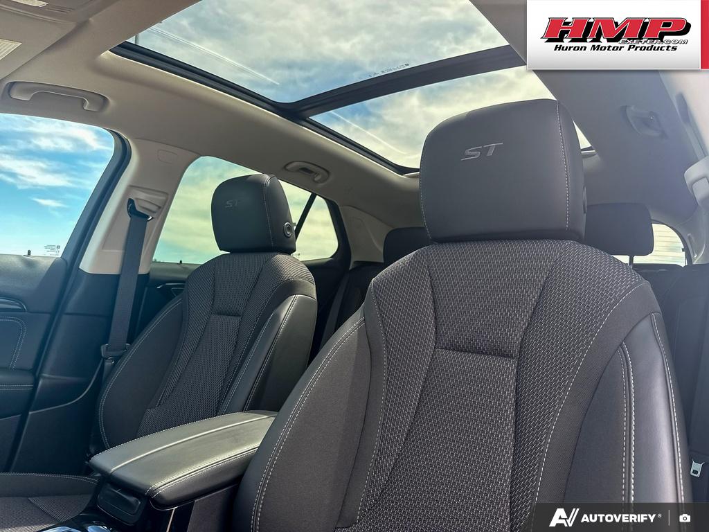 used 2023 Buick Envision car, priced at $27,985