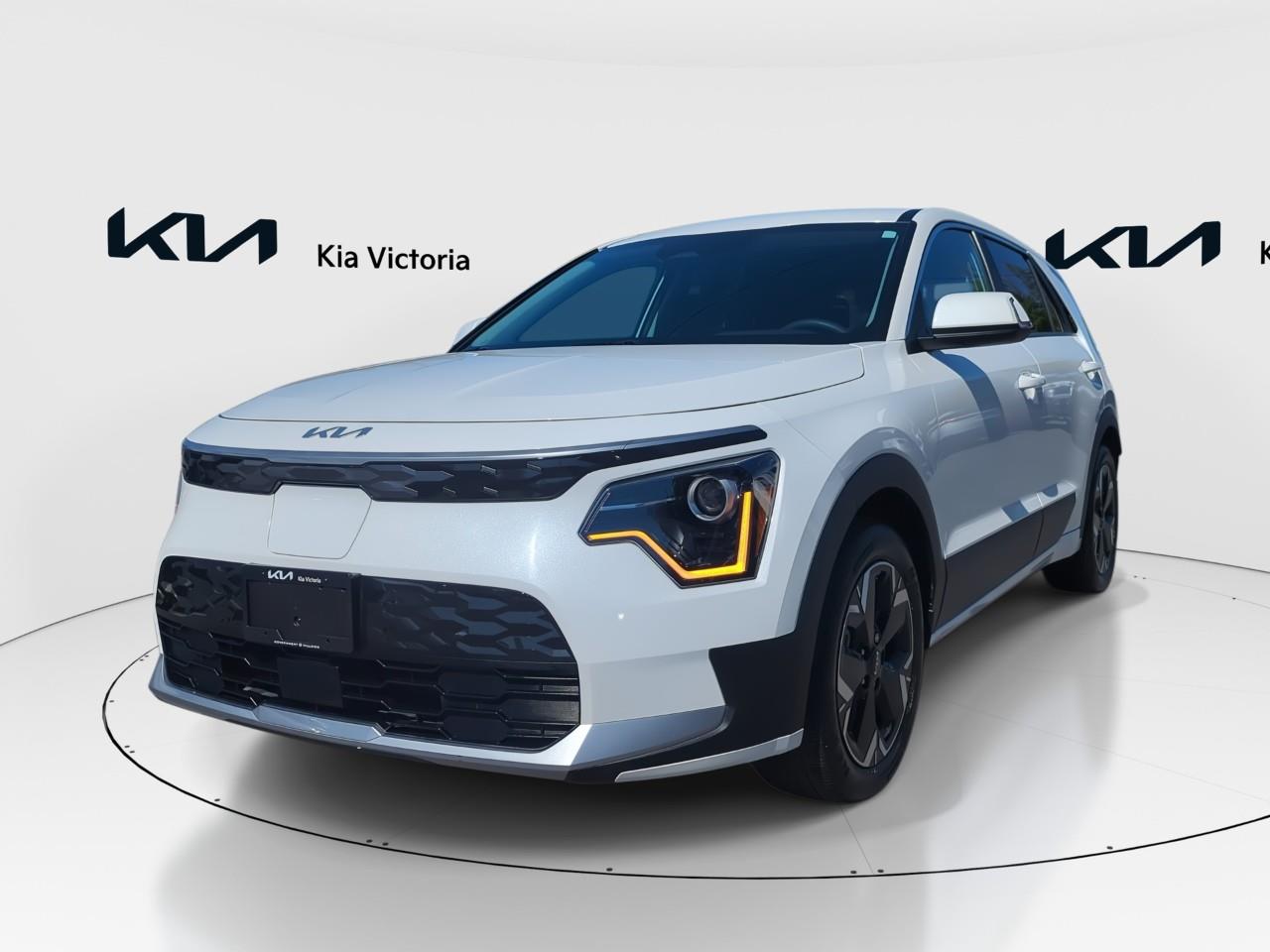 White 2024 Kia Niro EV Wind FWD SUV / Crossover Front-Wheel Drive 1-Speed Automatic