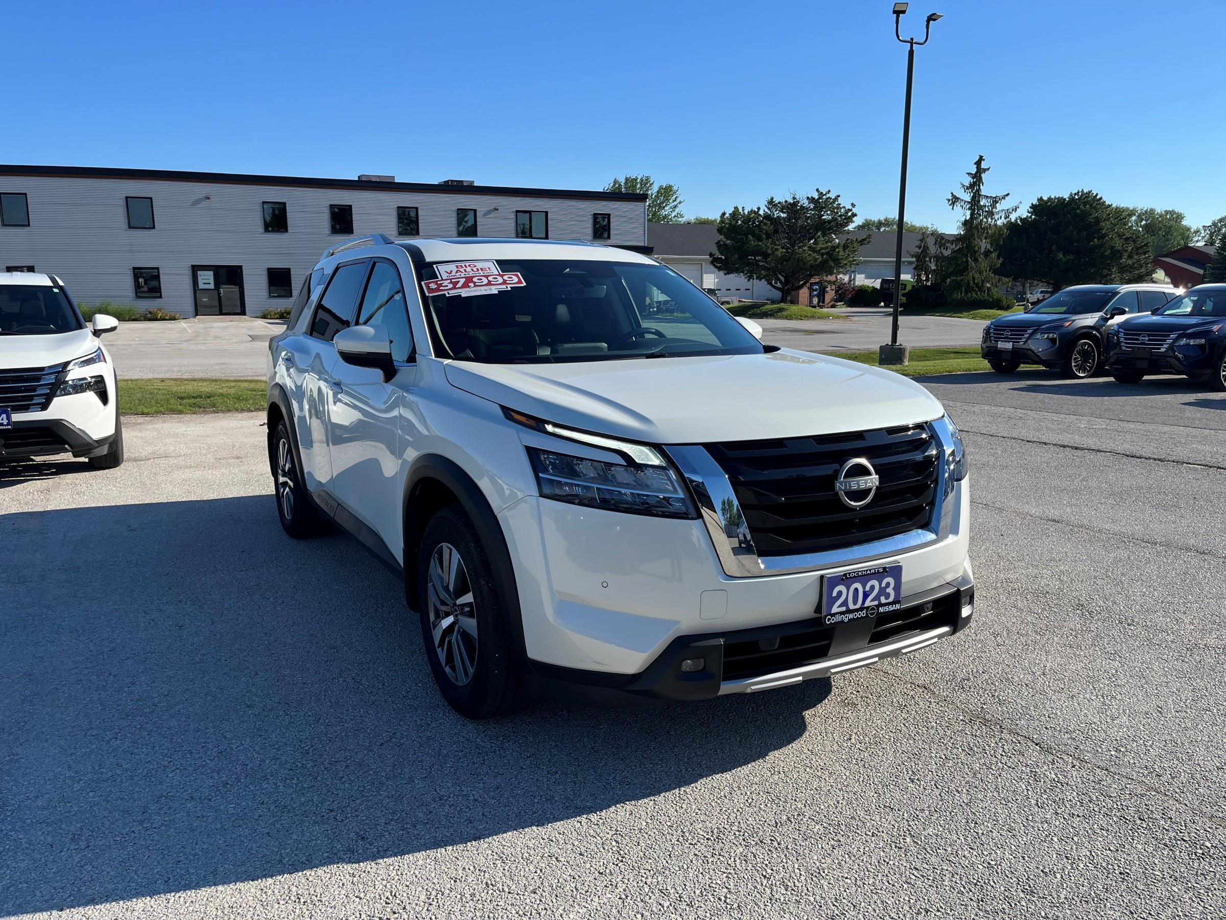 2023 Nissan Pathfinder SL 4WD