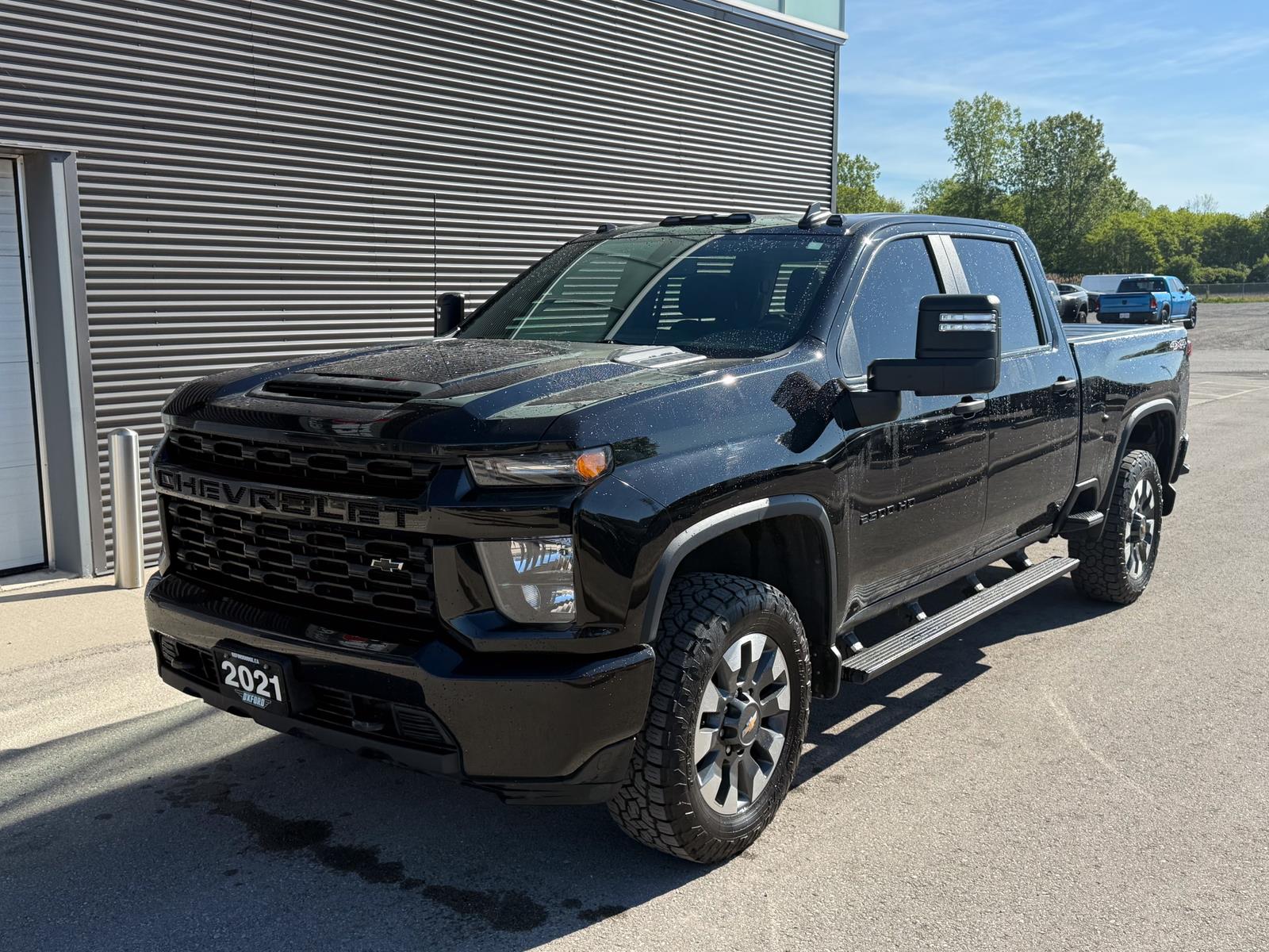 2021 Chevrolet Silverado 2500HD Custom Crew Cab 4WD
