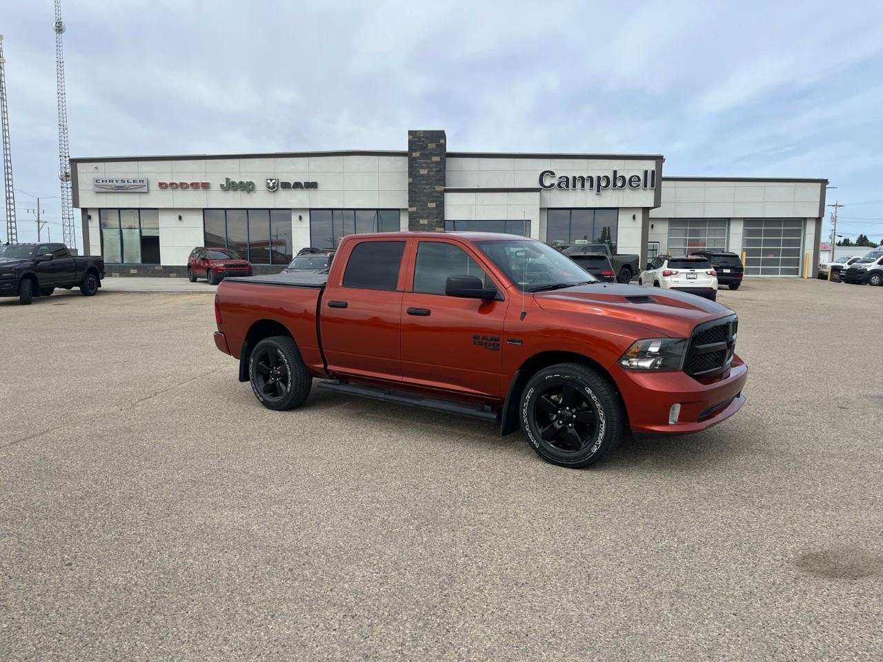 2023 RAM 1500 Classic Tradesman Crew Cab 4WD Pickup Truck Four-Wheel Drive 8-Speed Automatic