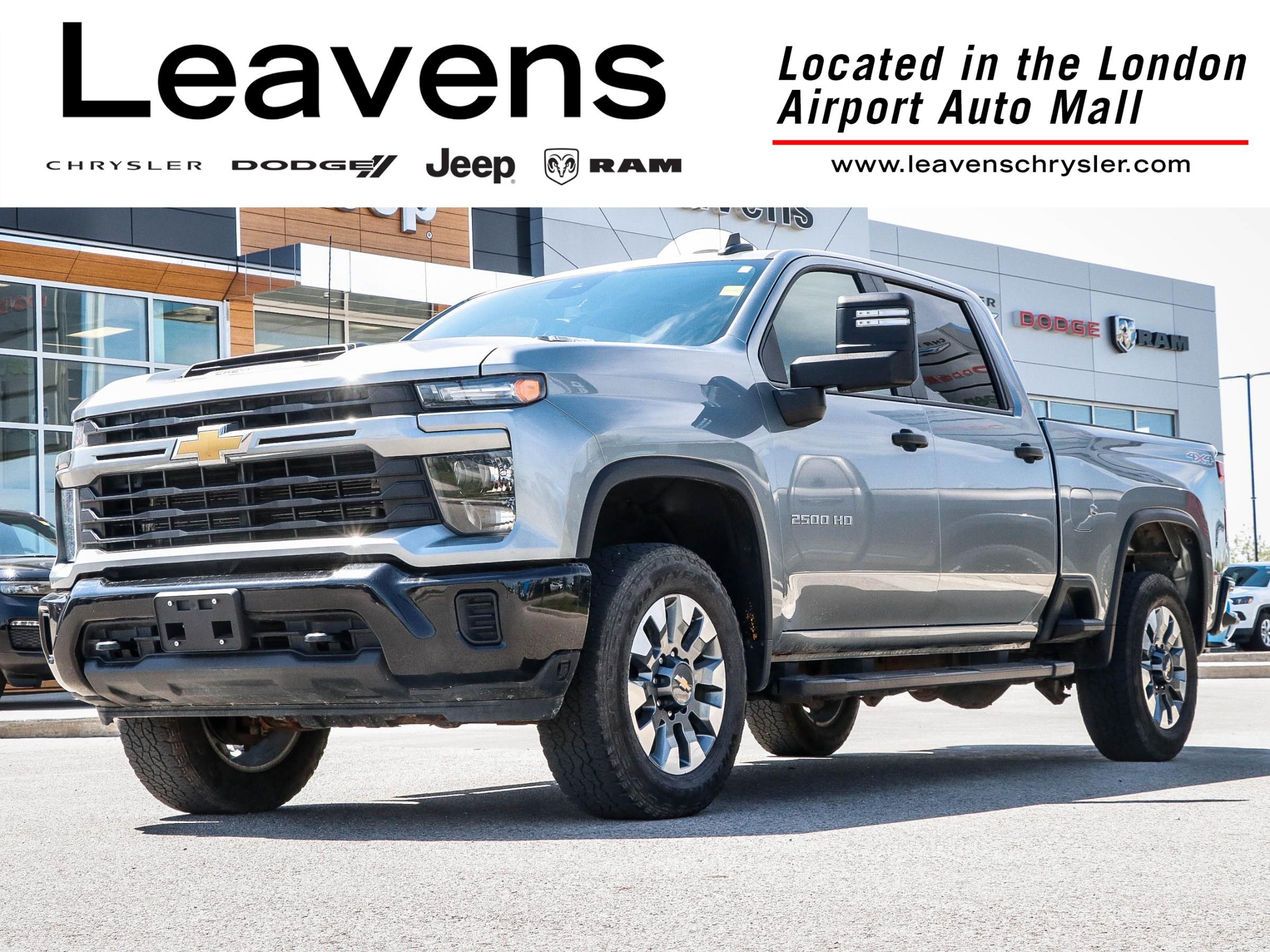 2024 Chevrolet Silverado 2500HD Custom Crew Cab 4WD