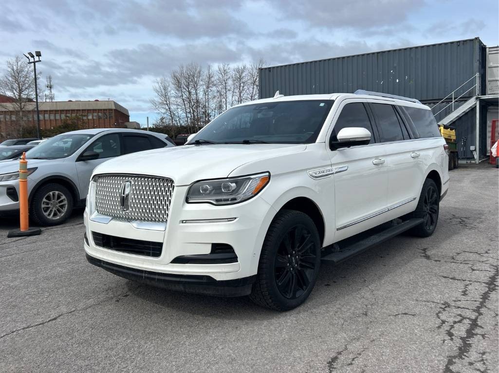 White 2022 Lincoln Navigator L Reserve 4WD SUV / Crossover Four-Wheel Drive Automatic