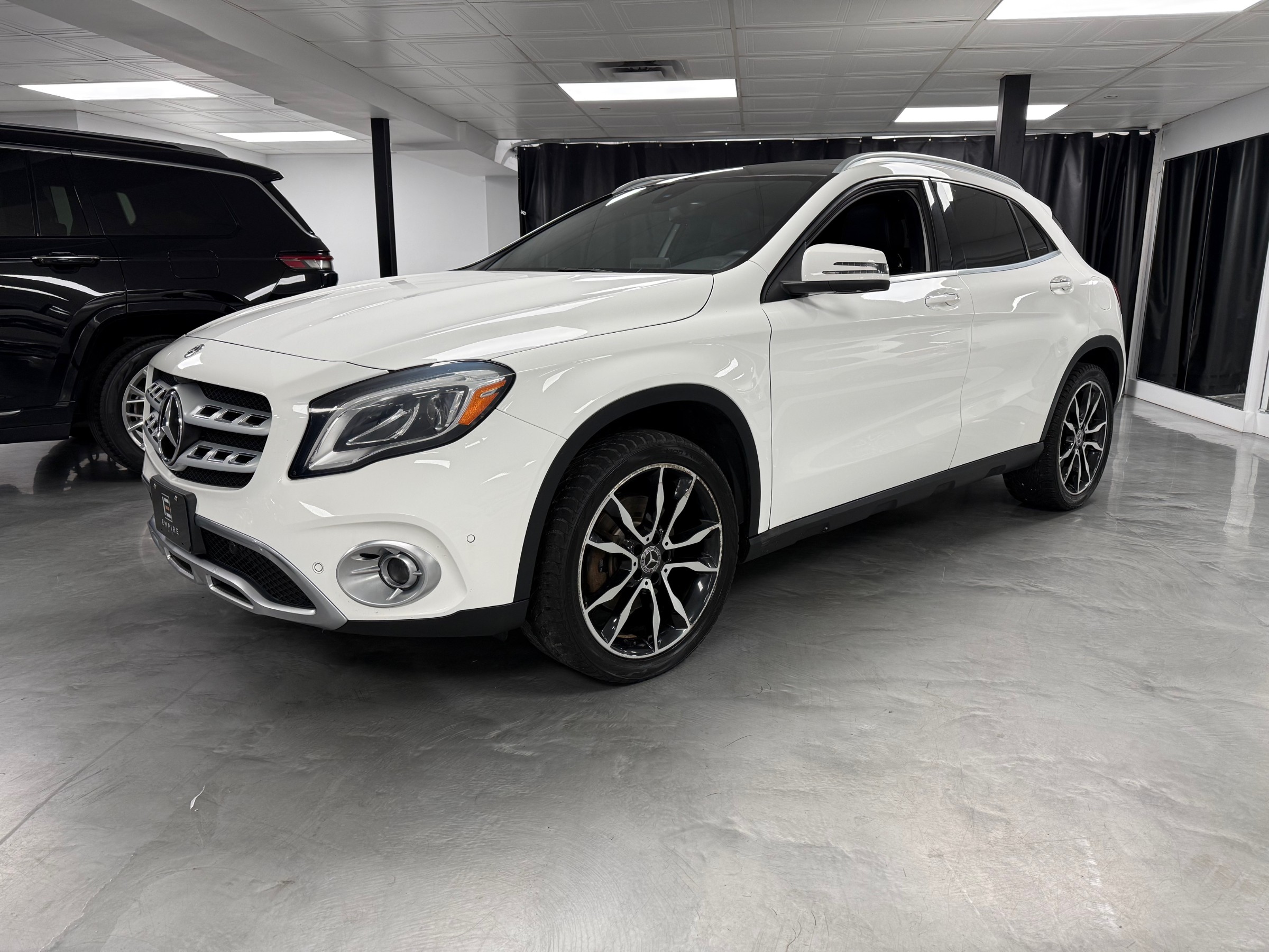 White 2019 Mercedes-Benz GLA SUV / Crossover All-Wheel Drive 7-Speed Automatic