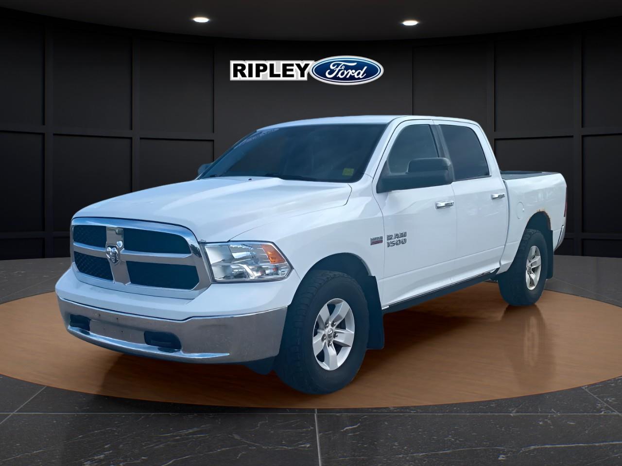2016 RAM 1500 SLT Crew Cab 4WD