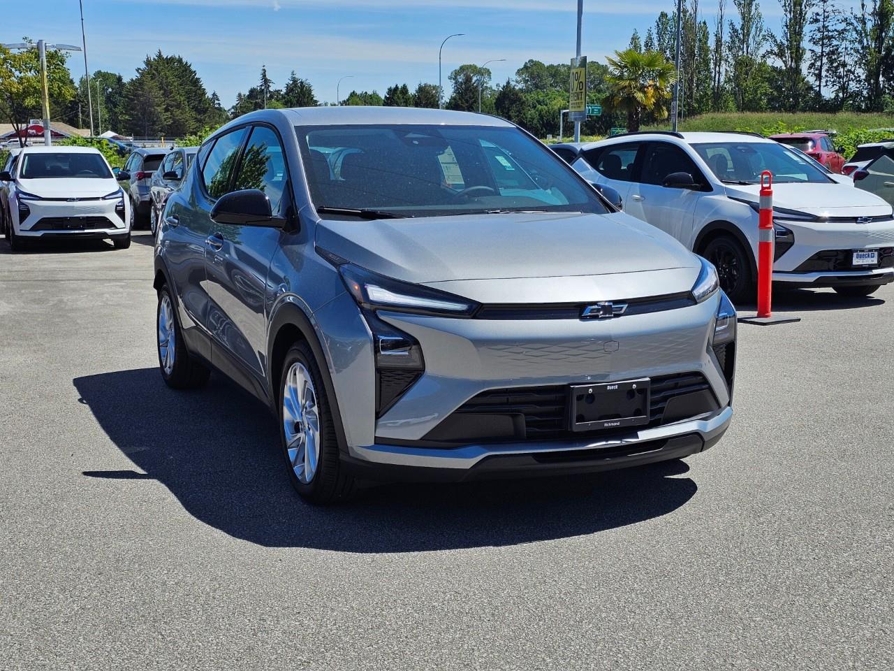 2027 Chevrolet Bolt LT FWD