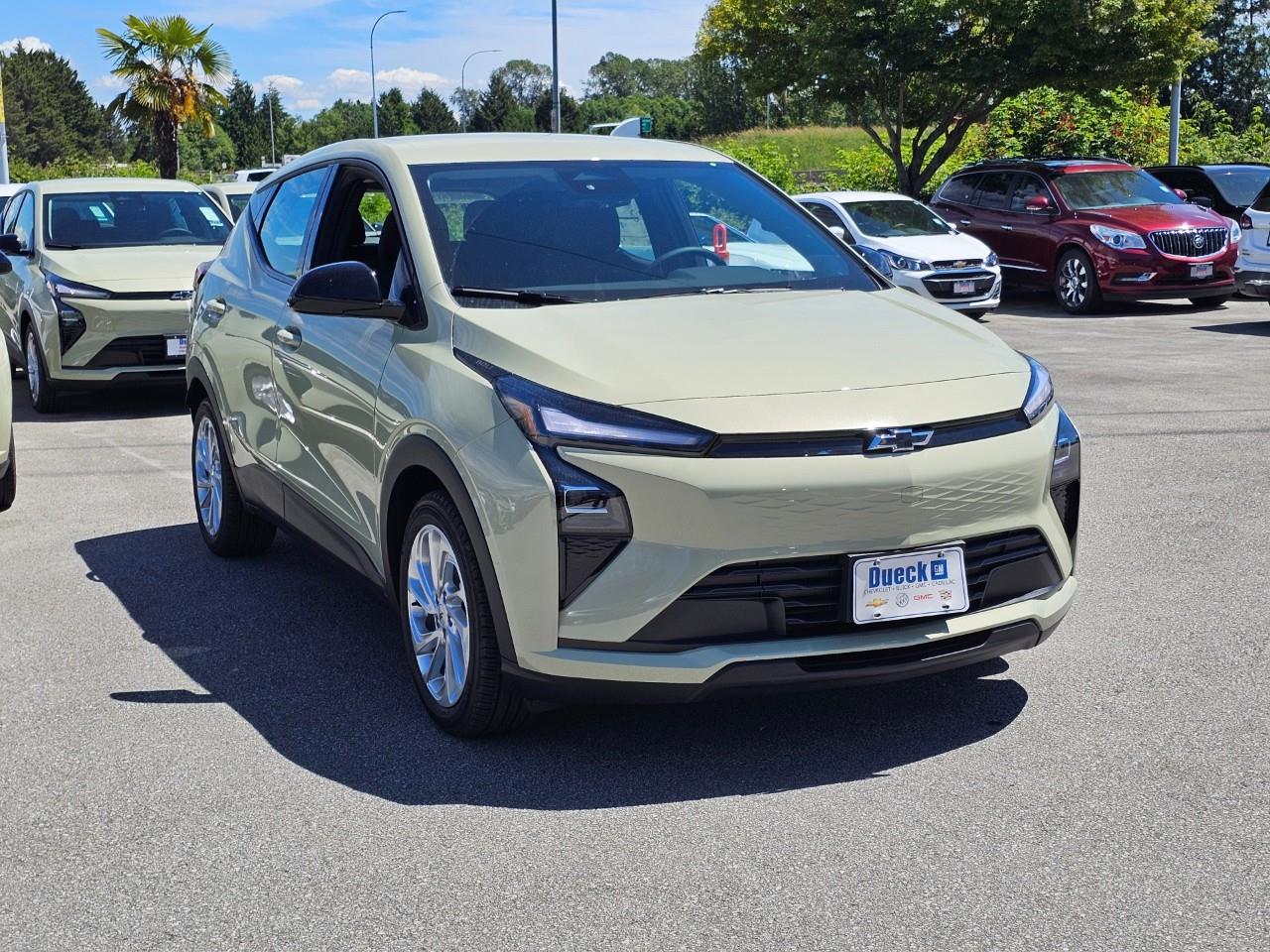 2027 Chevrolet Bolt LT FWD