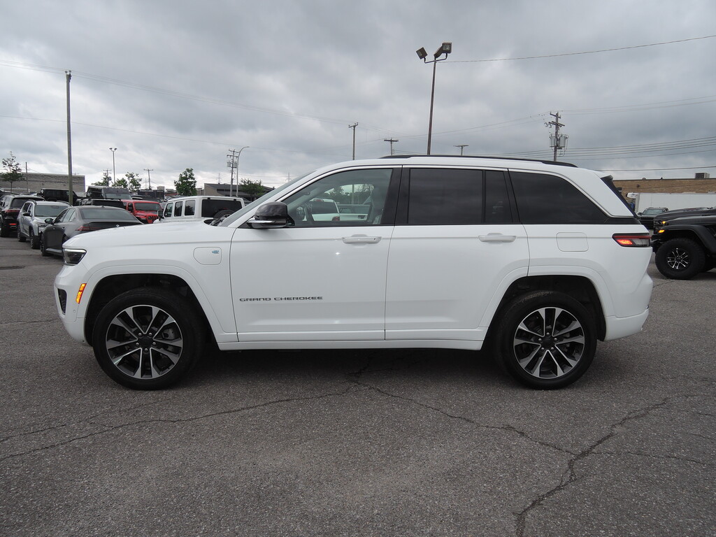 2022 Jeep Grand Cherokee
