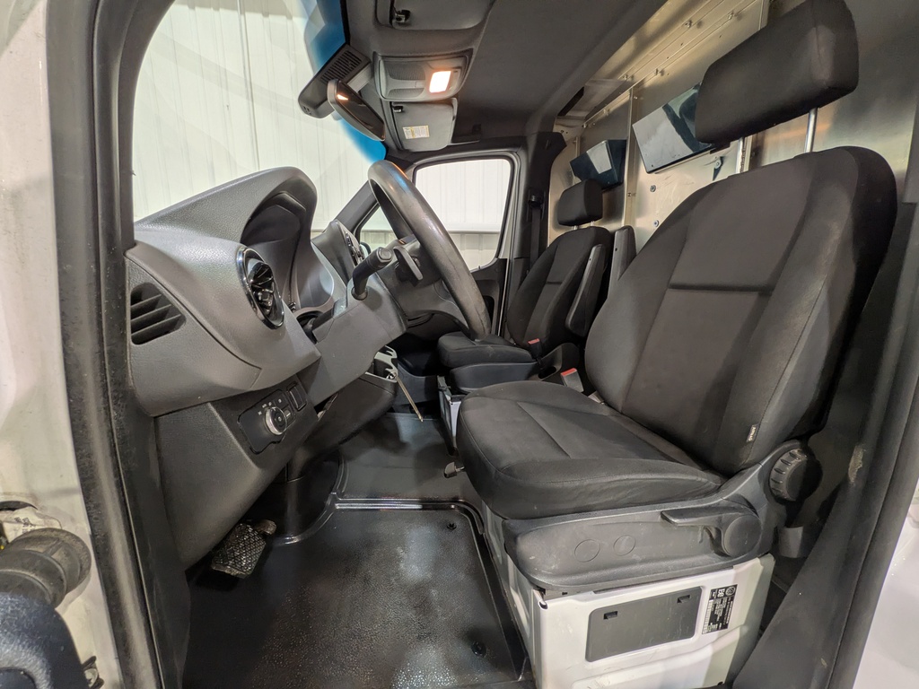 2020 Mercedes-Benz Sprinter Cargo