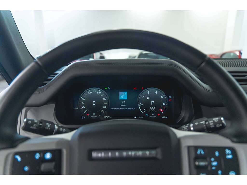 2025 Land Rover Defender