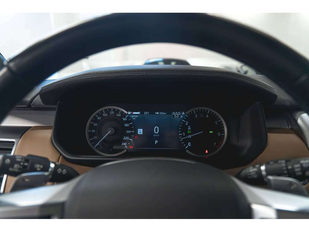 Land Rover Discovery 2023