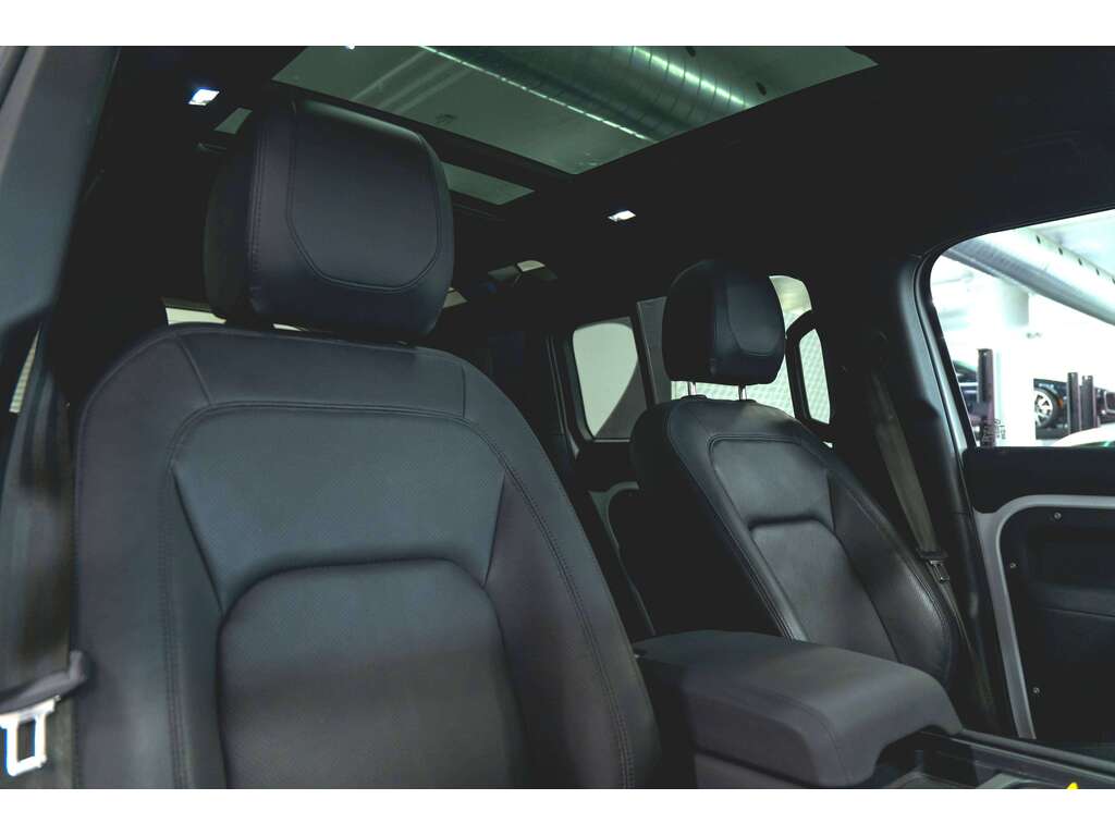 2023 Land Rover Defender
