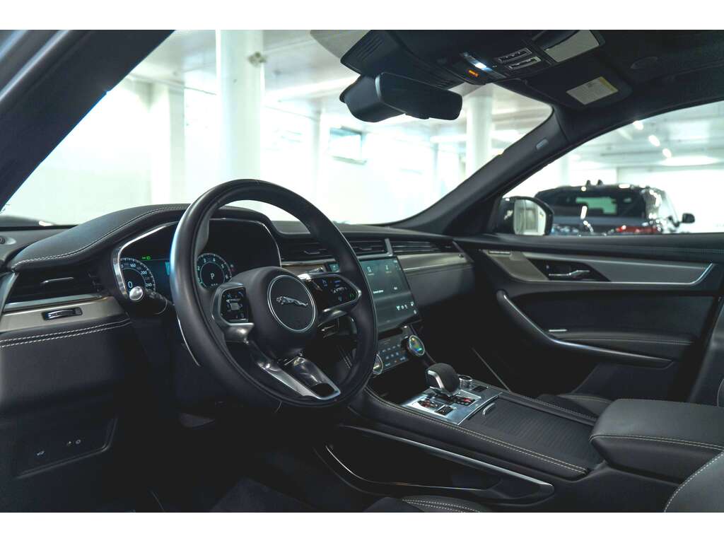2024 Jaguar F-PACE