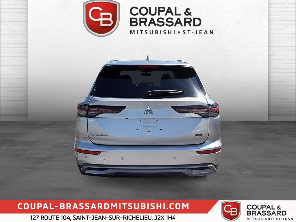 Mitsubishi Outlander 2026