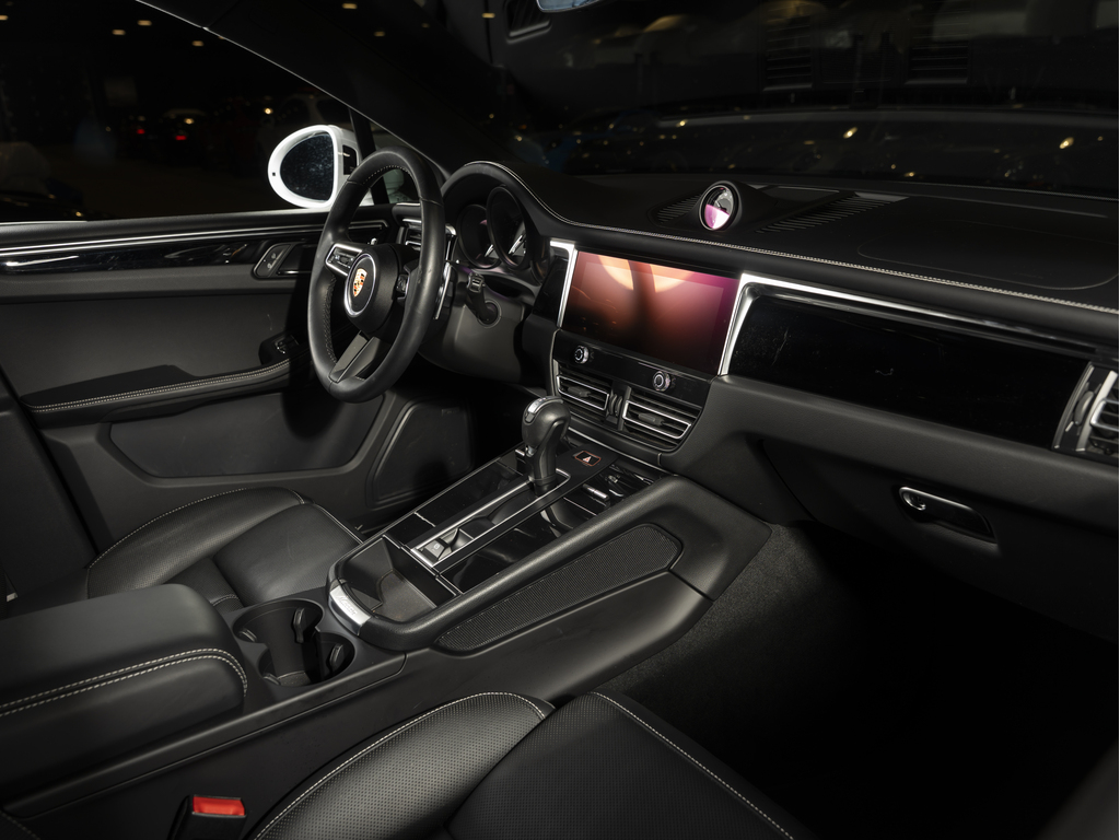 Porsche Macan 2024
