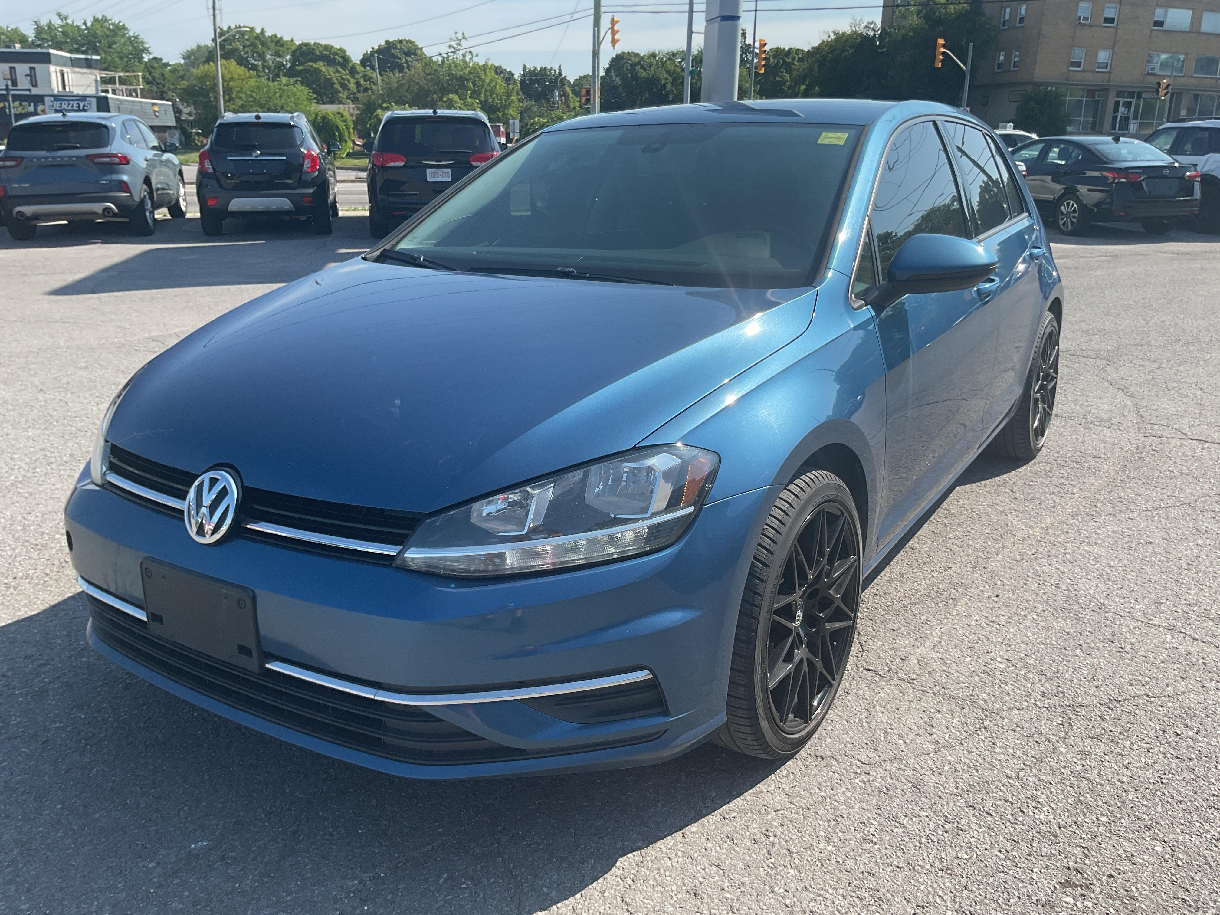 Blue 2019 Volkswagen Golf Hatchback 8-Speed Automatic