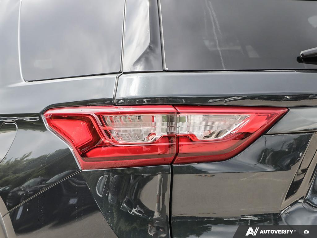 used 2021 Chevrolet Traverse car, priced at $30,954