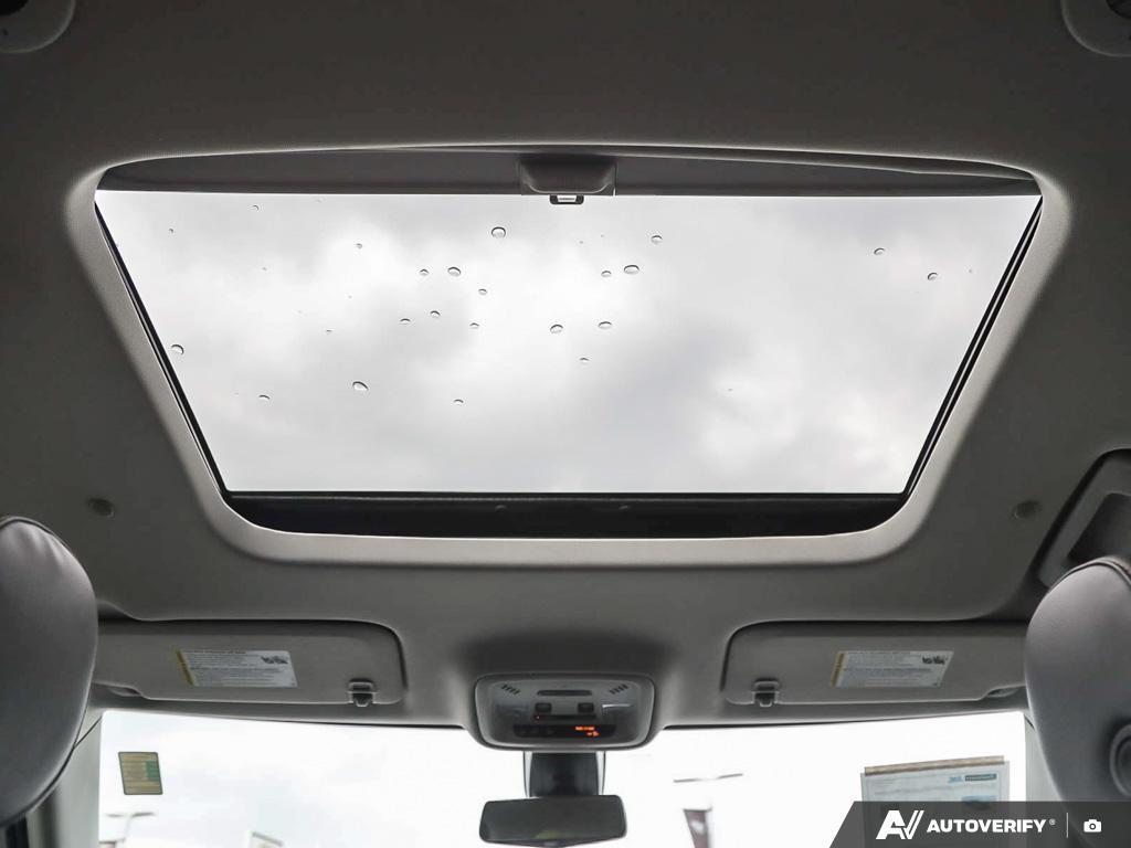 used 2021 Chevrolet Traverse car, priced at $30,954