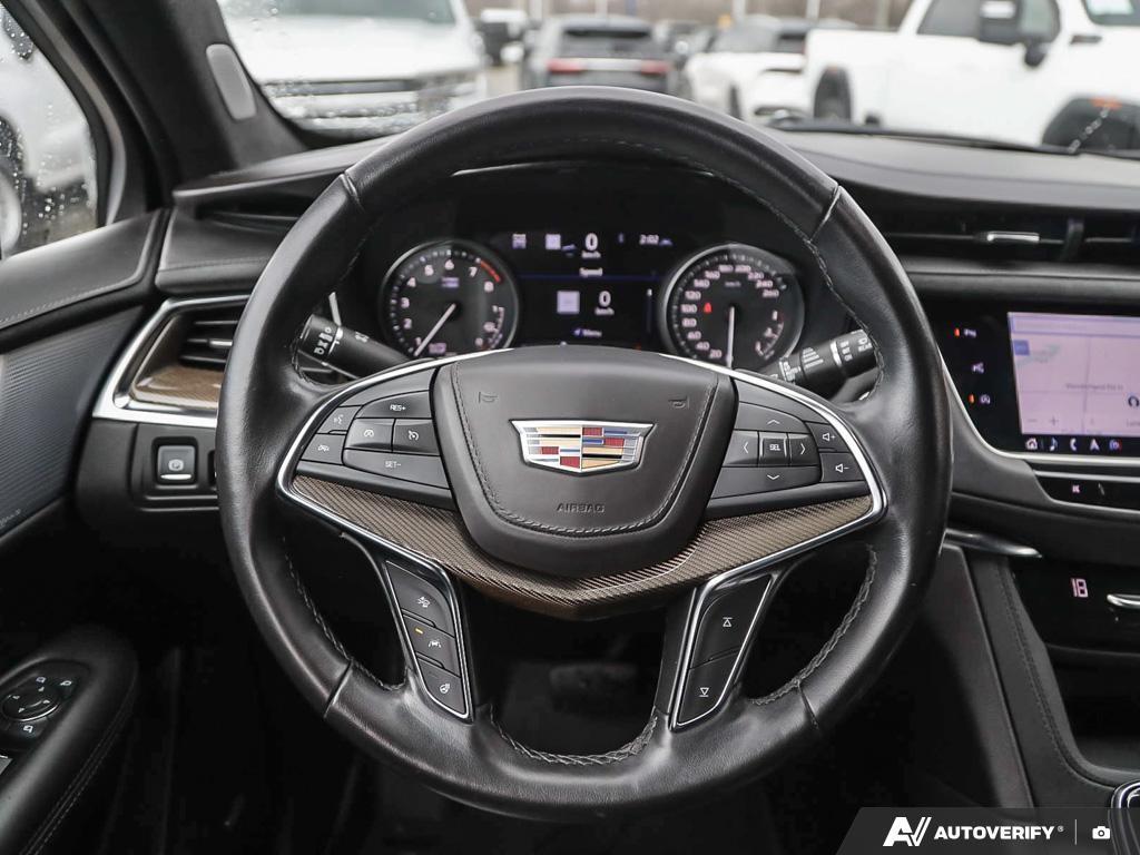 used 2022 Cadillac XT5 car, priced at $29,919