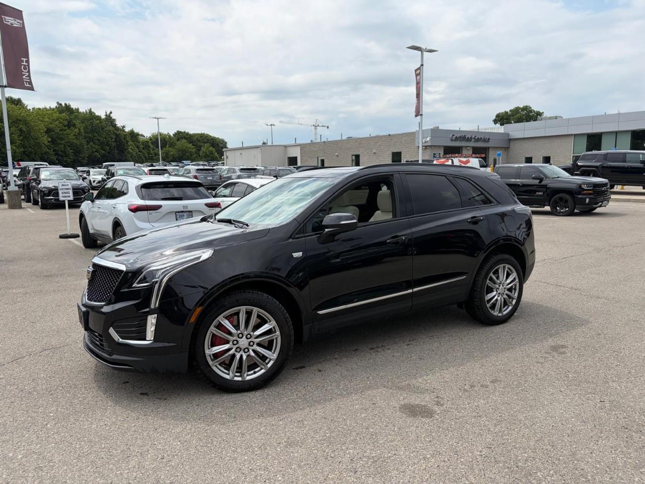 used 2024 Cadillac XT5 car, priced at $51,201