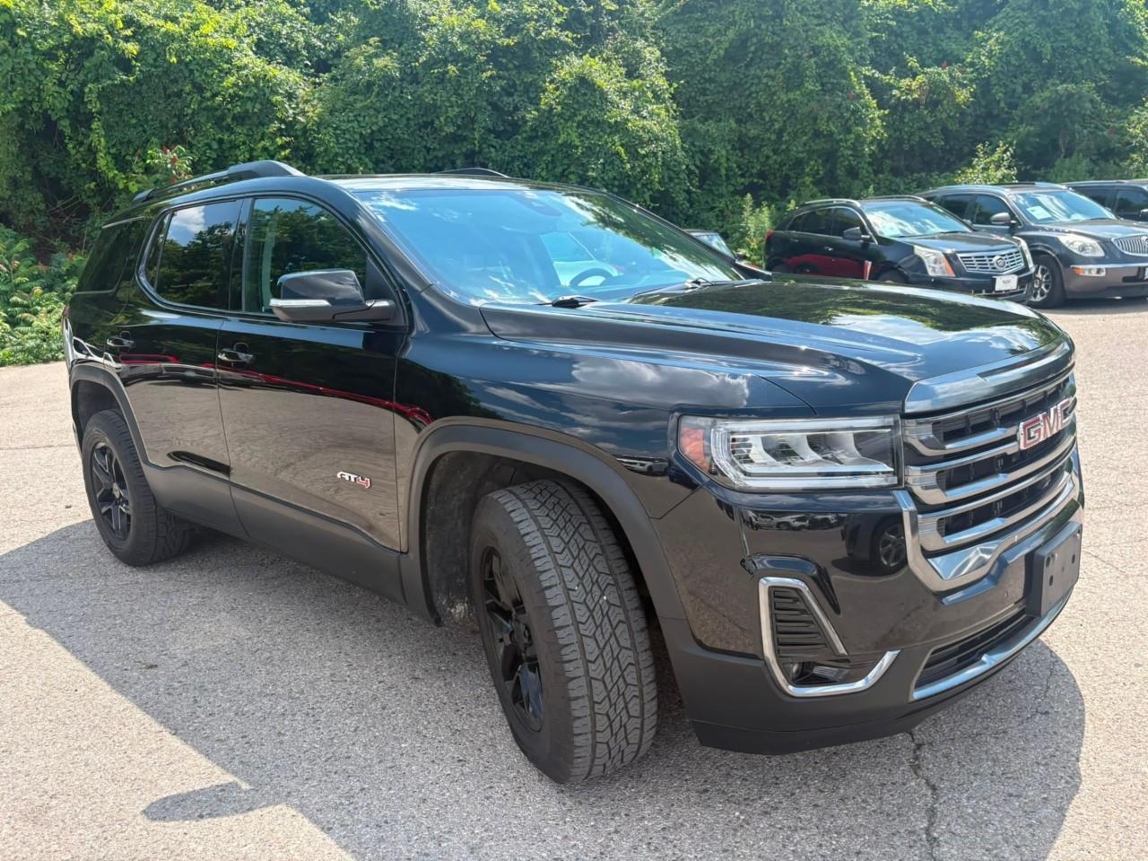 used 2023 GMC Acadia car, priced at $40,899