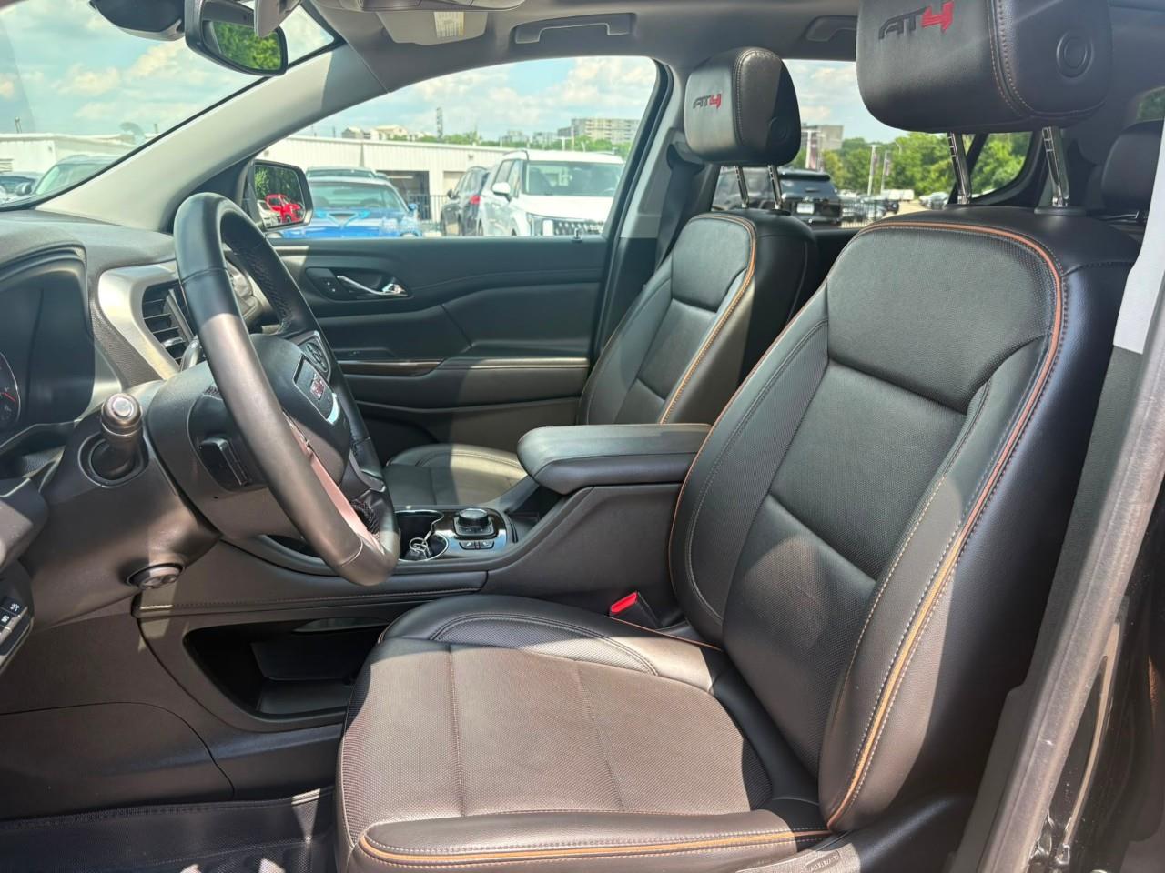 used 2023 GMC Acadia car, priced at $40,899