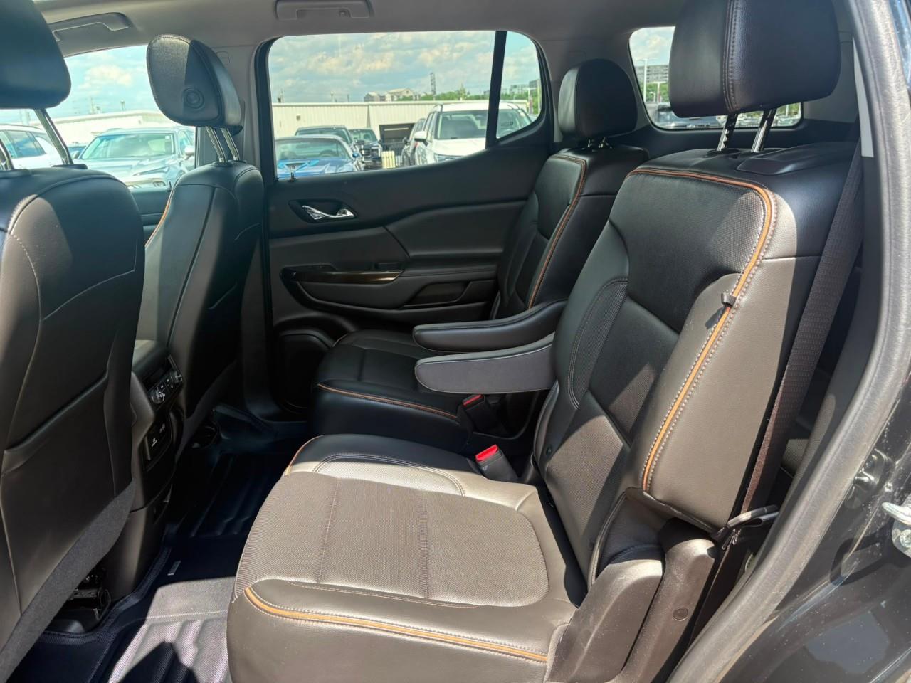 used 2023 GMC Acadia car, priced at $40,899
