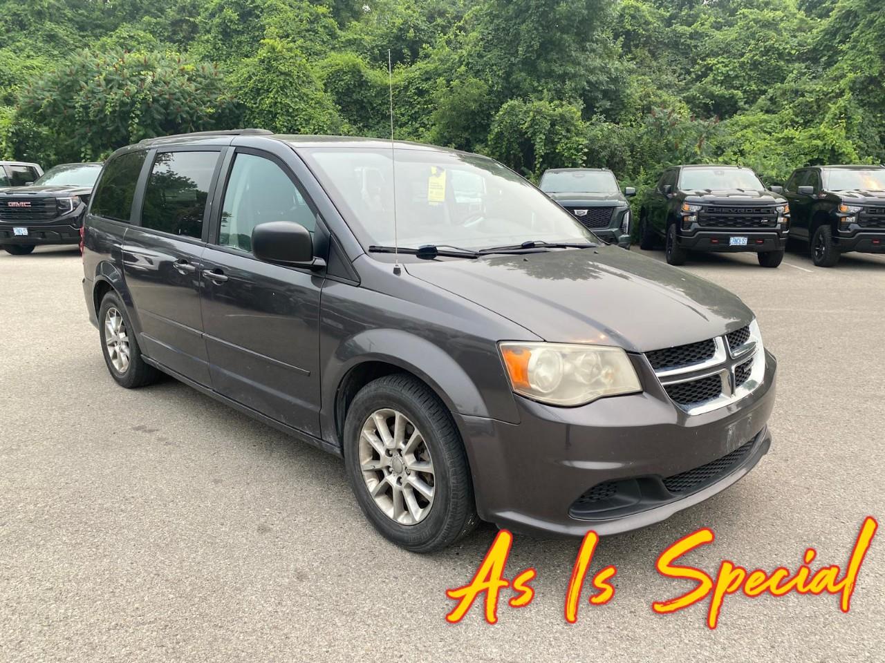 used 2015 Dodge Grand Caravan car, priced at $3,900