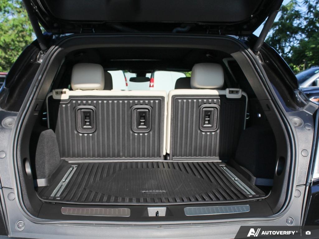 used 2024 Cadillac XT5 car, priced at $51,201