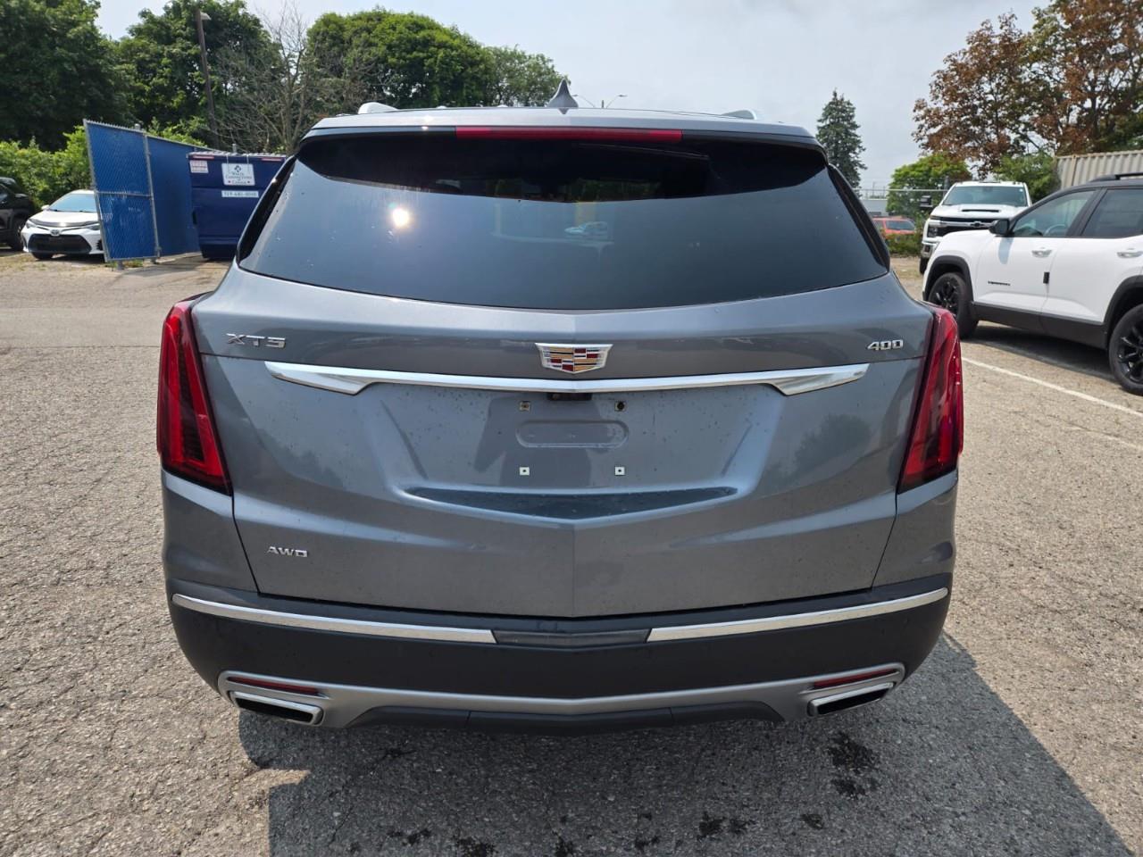 used 2022 Cadillac XT5 car, priced at $38,889