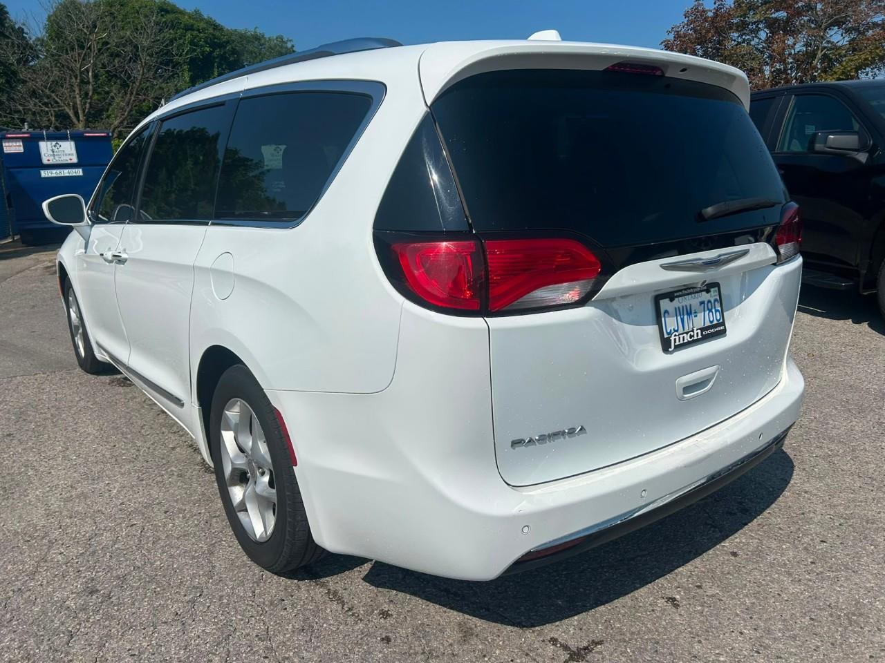used 2018 Chrysler Pacifica car, priced at $8,995