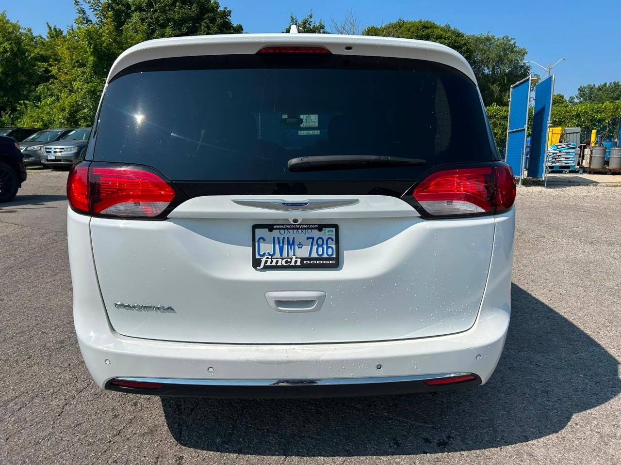 used 2018 Chrysler Pacifica car, priced at $8,995