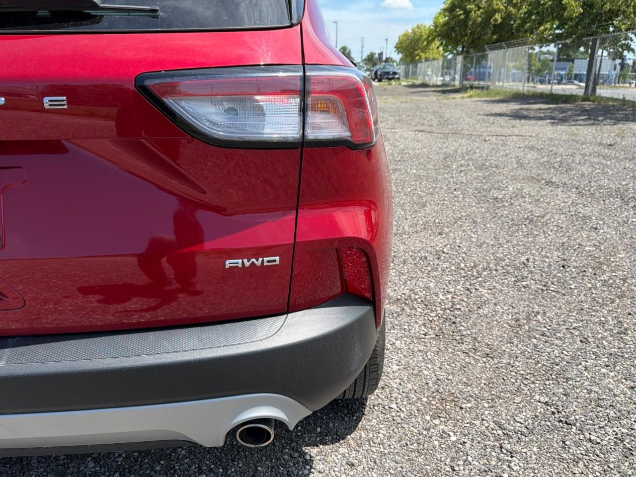 used 2022 Ford Escape car, priced at $25,597