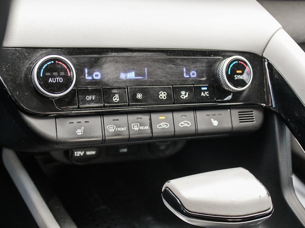 used 2022 Hyundai Elantra car, priced at $18,097