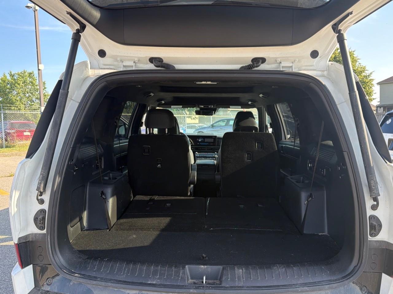 used 2024 Hyundai Santa Fe car, priced at $44,597