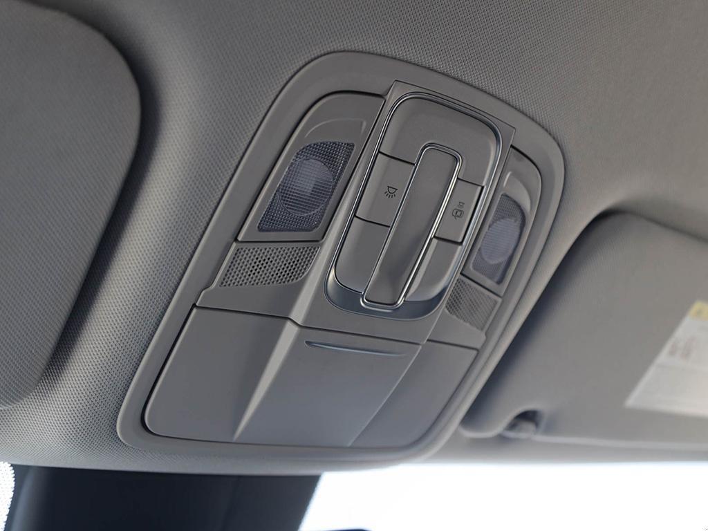 used 2019 Hyundai Santa Fe car, priced at $21,597