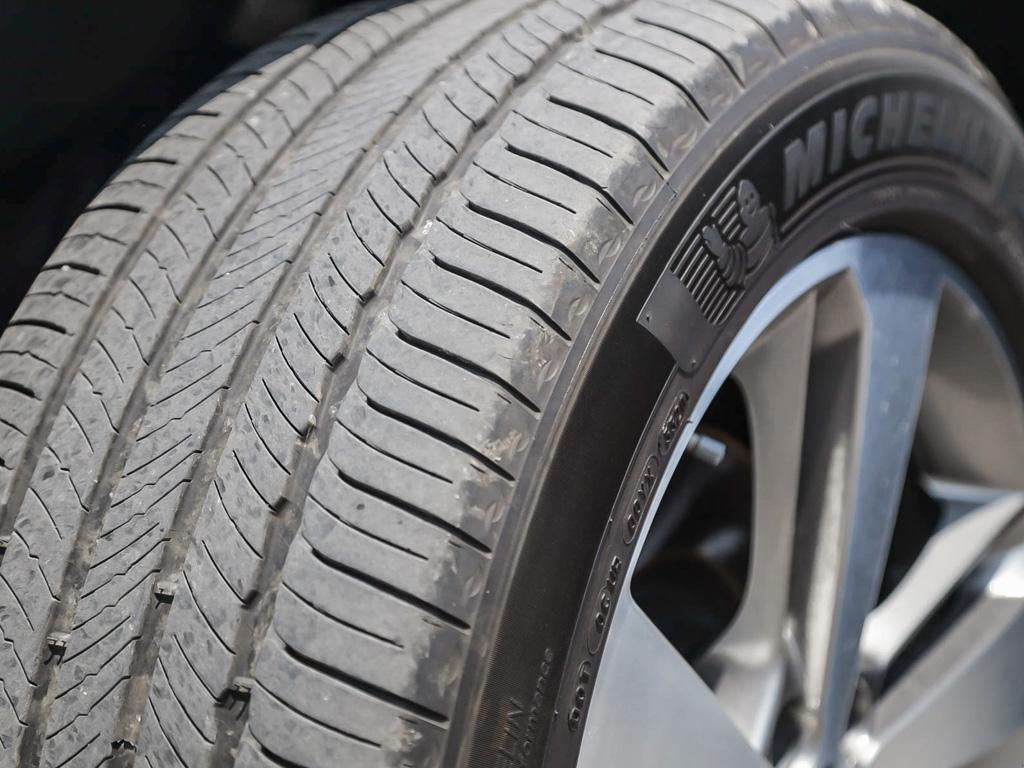 used 2021 Genesis GV80 car, priced at $38,597