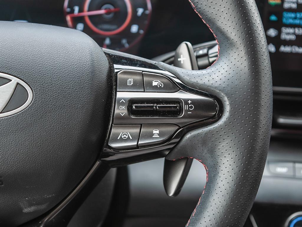 used 2025 Hyundai Elantra car, priced at $32,917