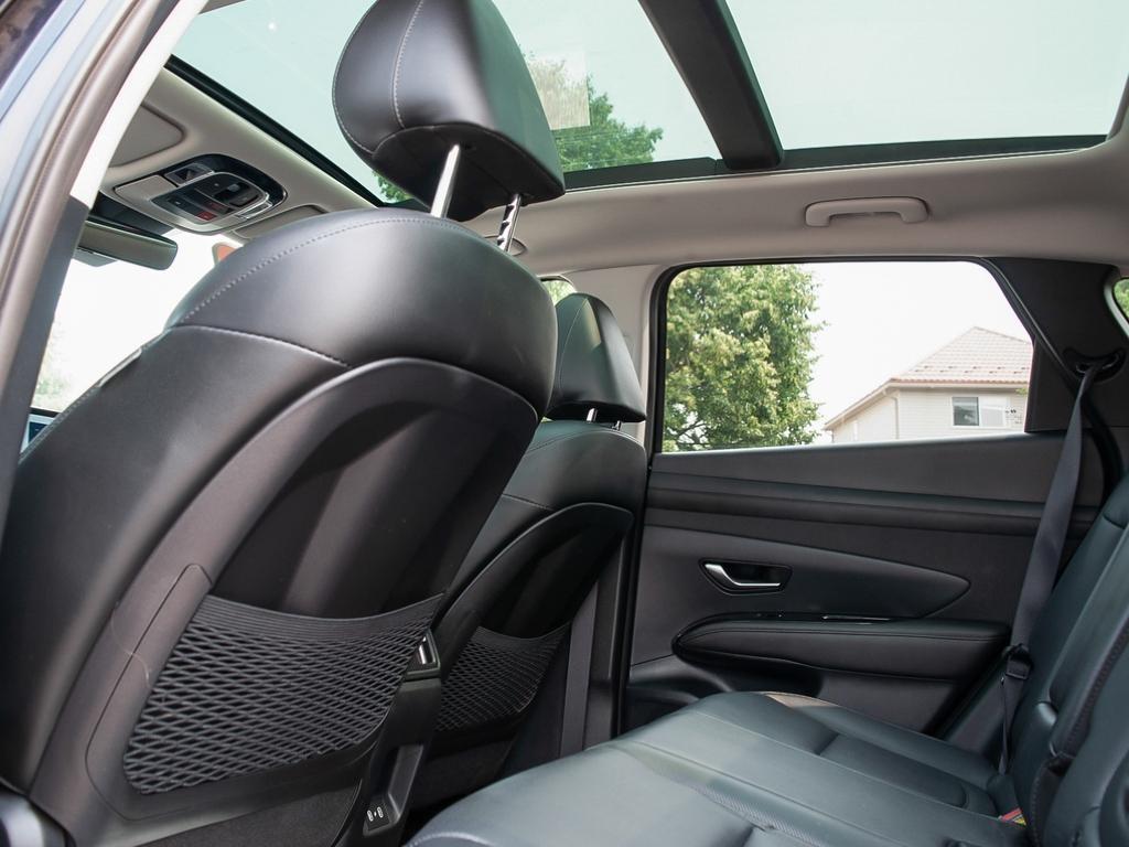 used 2025 Hyundai Tucson Hybrid car, priced at $50,563