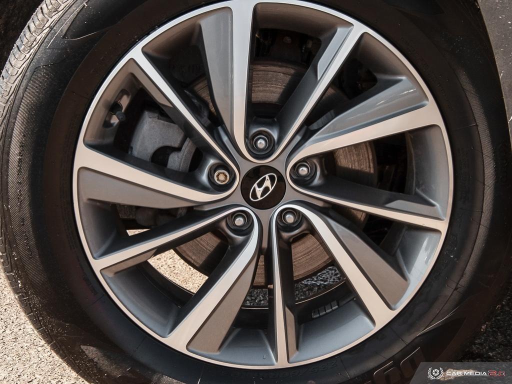 used 2020 Hyundai Santa Fe car, priced at $23,597