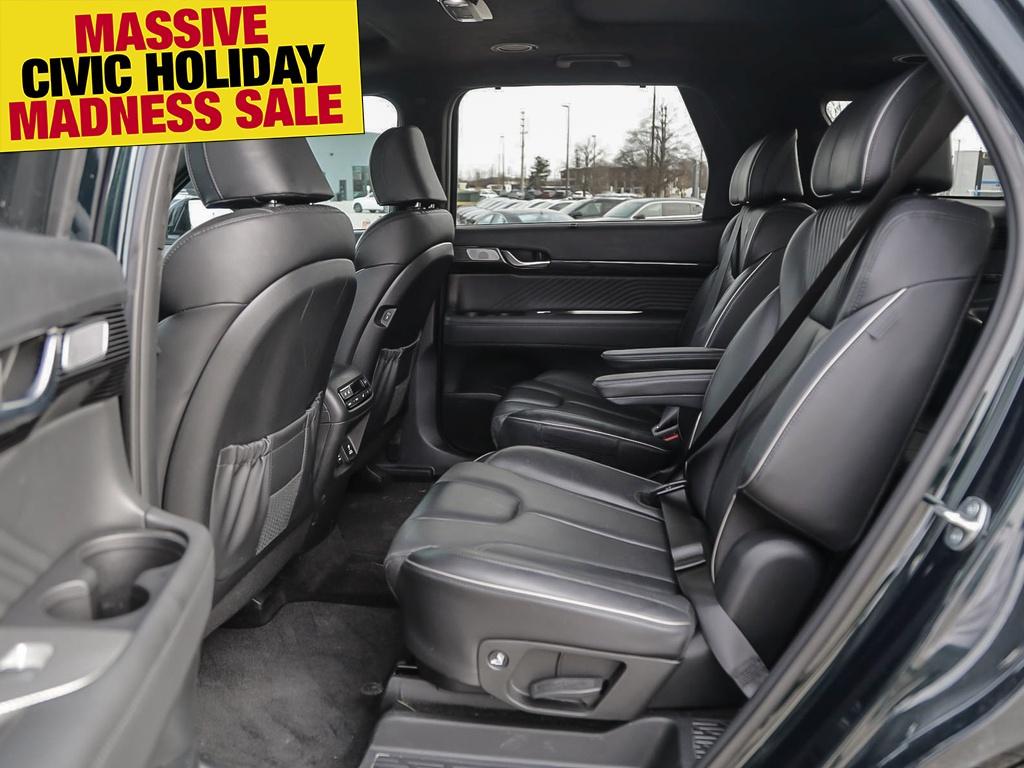 used 2024 Hyundai Palisade car, priced at $52,097