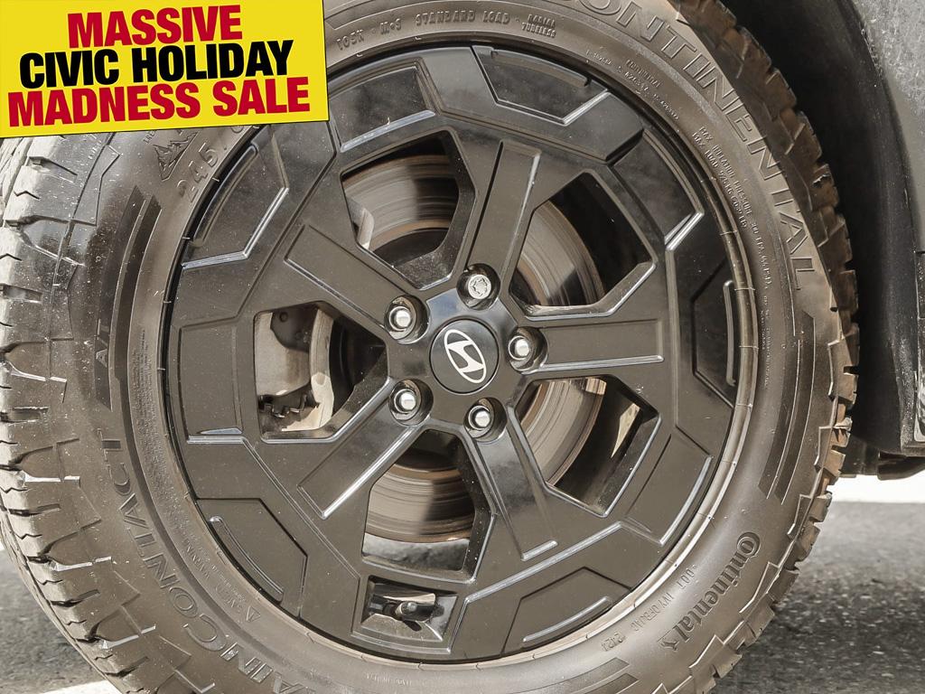 used 2025 Hyundai Santa Fe car, priced at $48,597
