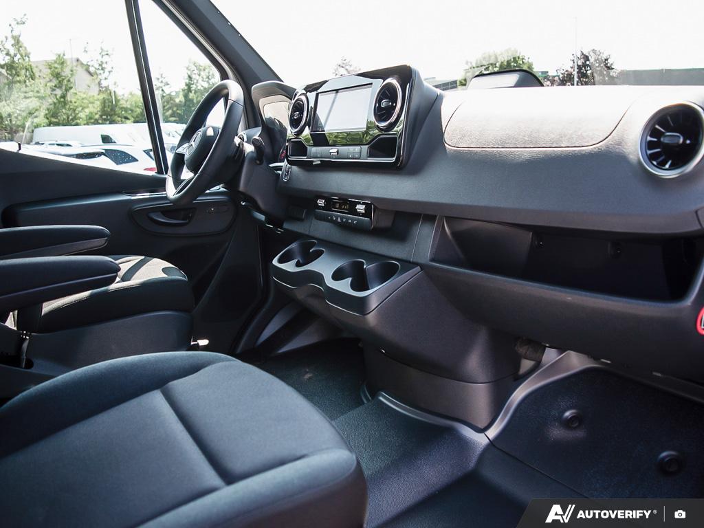 new 2026 Mercedes-Benz Sprinter 2500 car, priced at $92,572