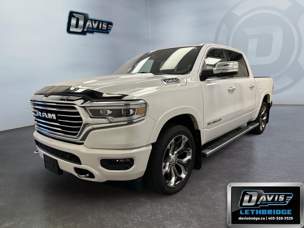 White 2022 RAM 1500 Pickup Truck Four-Wheel Drive 8-Speed Automatic