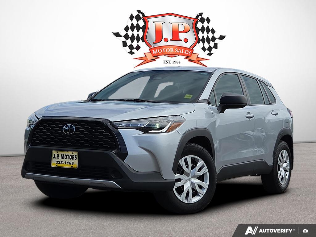 Silver 2023 Toyota Corolla Cross SUV / Crossover Front-Wheel Drive Continuously Variable Transmission