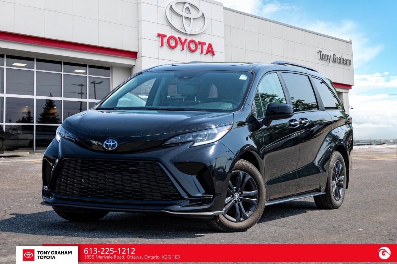 Black 2025 Toyota Sienna Minivan All-Wheel Drive Continuously Variable Transmission
