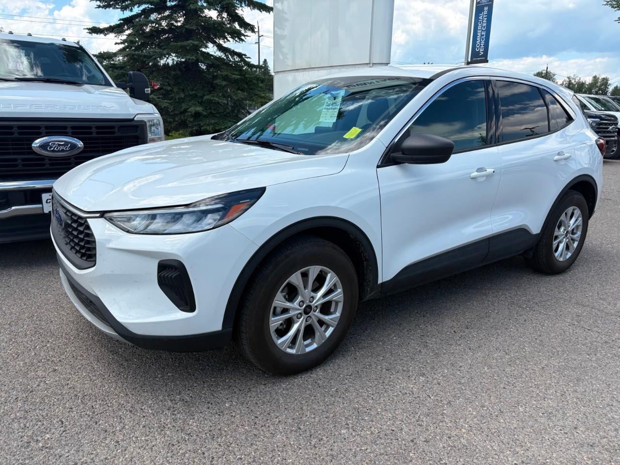 White 2024 Ford Escape SUV / Crossover All-Wheel Drive 8-Speed Automatic