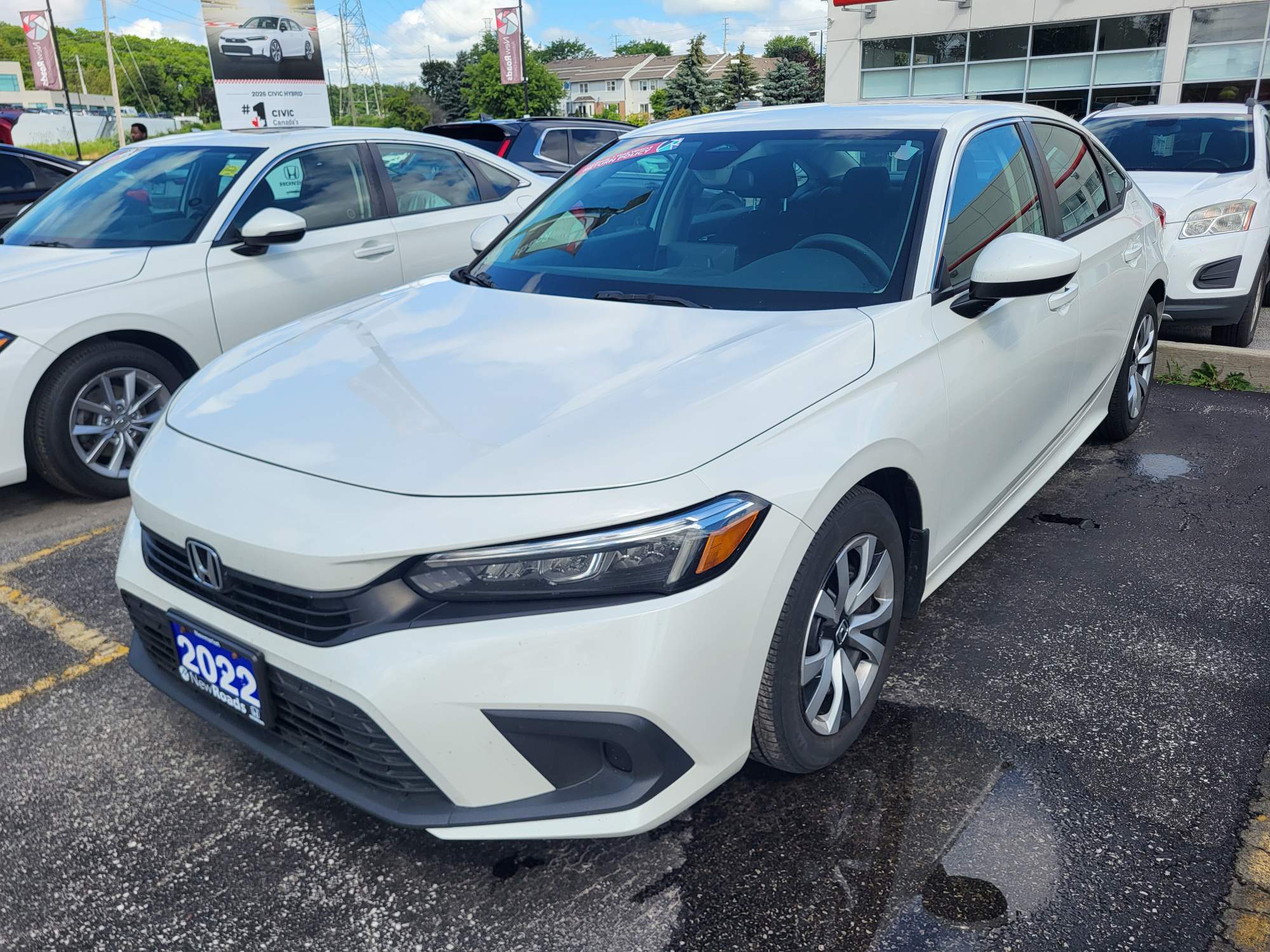 Silver 2022 Honda Civic Sedan Front-Wheel Drive Continuously Variable Transmission