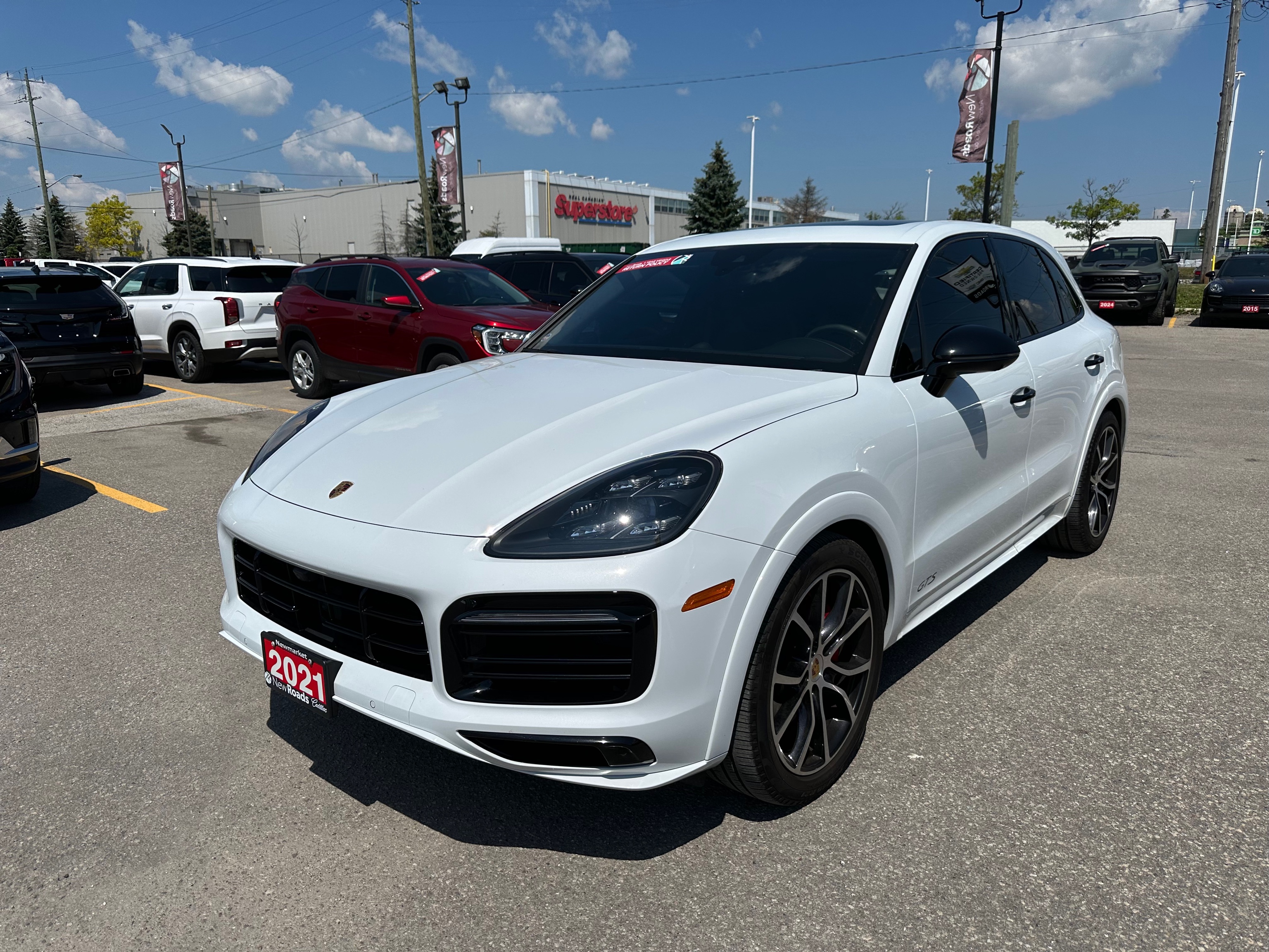  2021 Porsche Cayenne SUV / Crossover All-Wheel Drive 8-Speed Automatic
