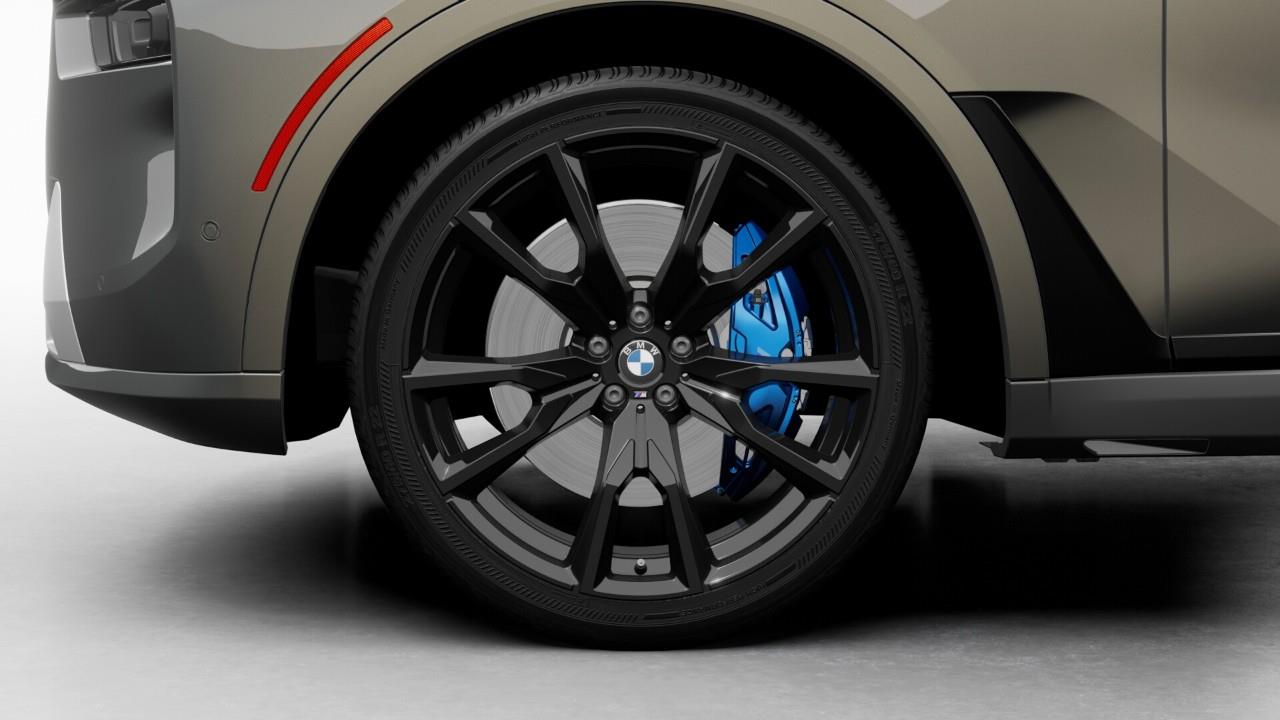 new 2027 BMW X7 car, priced at $139,984